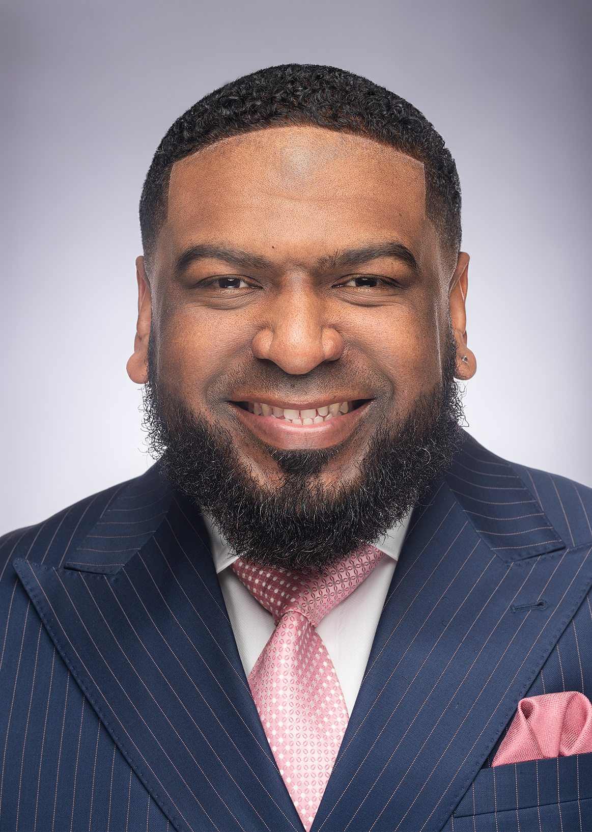 Mr. Amad Thompson